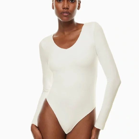 Babaton Classic White Bodysuit - Picture 2 of 2
